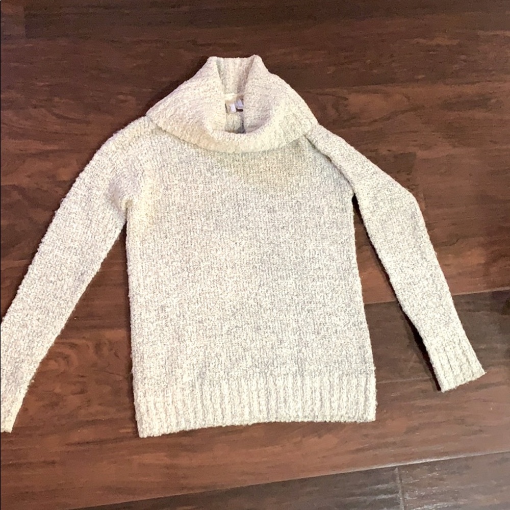 Forever21 turtleneck sweater